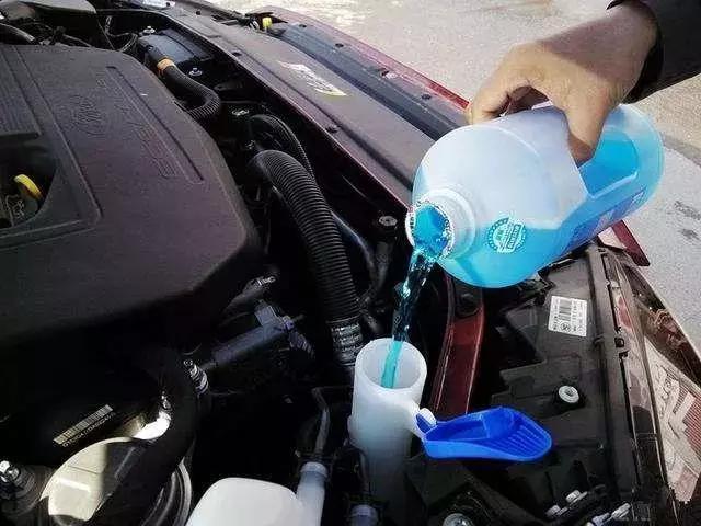 加盐、加酒、加白糖……黑心4S店往车里偷放“佐料”简直不能忍