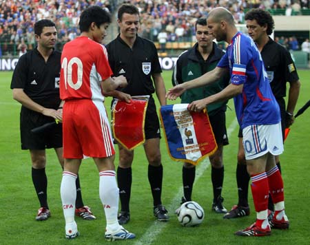 国安足协杯遭中冠队淘汰事件,国安泰山足协杯国安队员罚丢点球