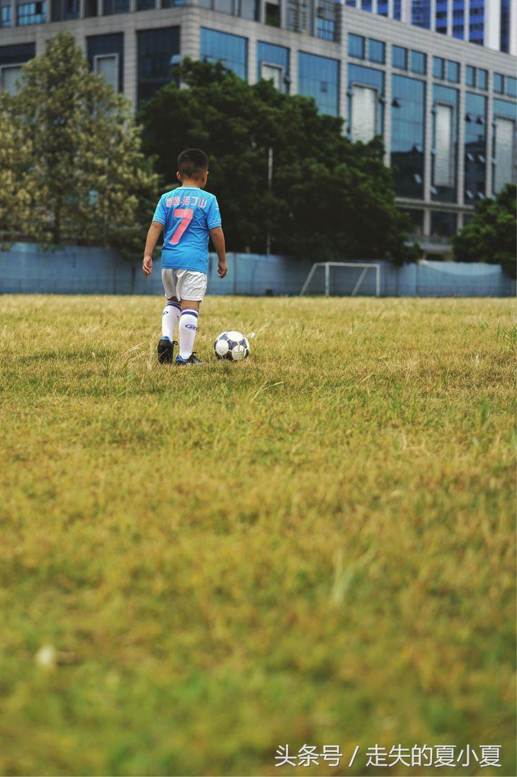 摄影：菠萝油王子