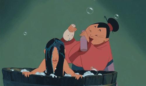 洗头时加点它头发乌黑不出油,在家洗头小妙招让头发三天不出油