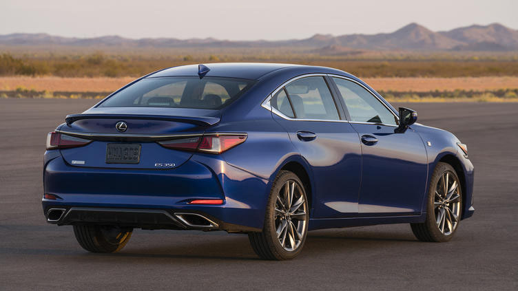 BBA劲敌将上市，发动机全球第一，奔驰也怕它，30万身价100万档次