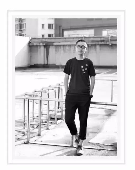 有人评论谁给你拍的照片,你拍的视频有人点赞吗