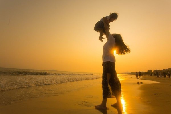 三亚陪伴孩子之旅结束寄语,陪伴是爱