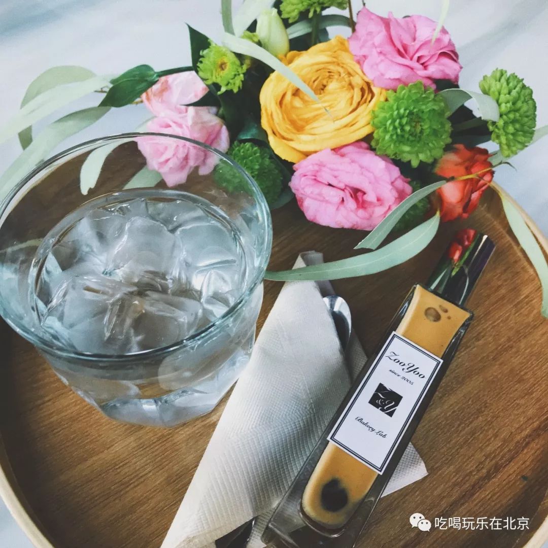 为了这瓶“祖马龙咖啡”，抖音小姐姐们都来打卡了