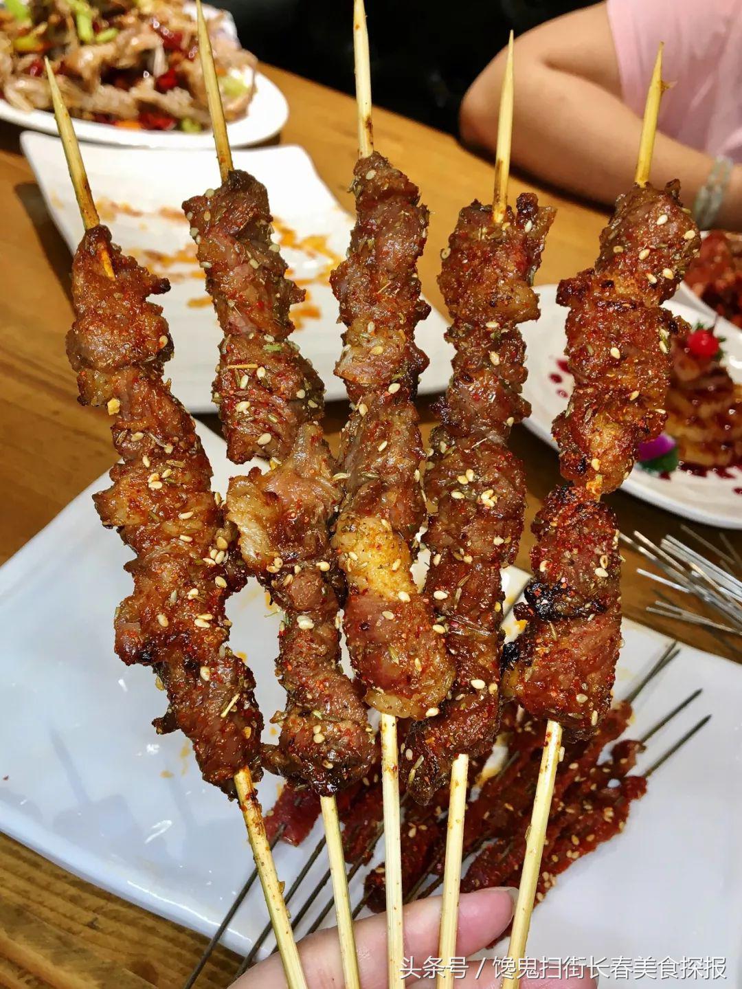 看世界杯，尽享美食炭烤蒸煮，这家店全都给你备全了！