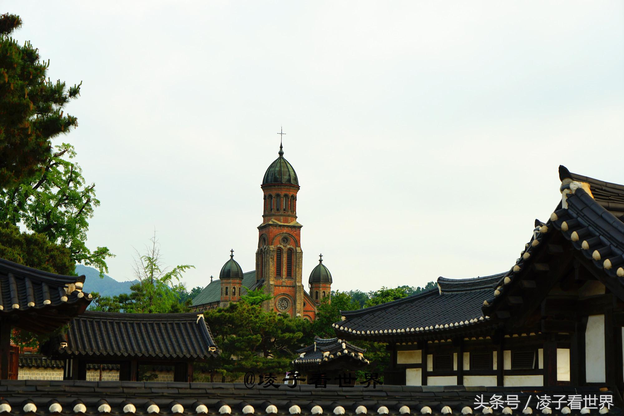 悠闲的走在乡村小路,悠闲漫步在李庄古镇