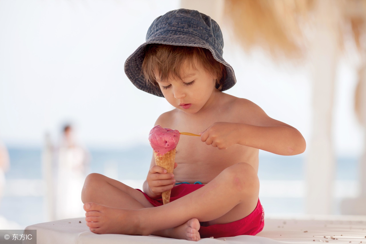 宝宝中暑时在家里应该怎么护理,中暑的护理措施和急救要点