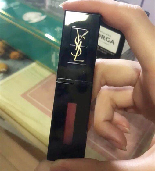 让人无限回购的显白口红推荐,3支必买大牌口红