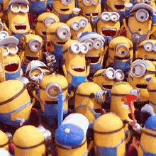 仲夏夜不想一个人，要怎样才能不孤单？在线等，挺急的