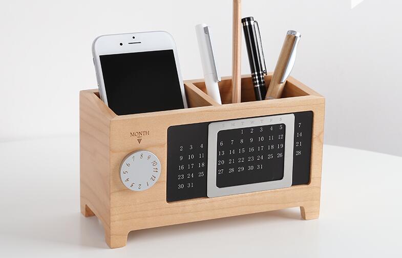 这么好看的田园风笔筒，原来是用快递盒和枯树枝做的，复古文艺范