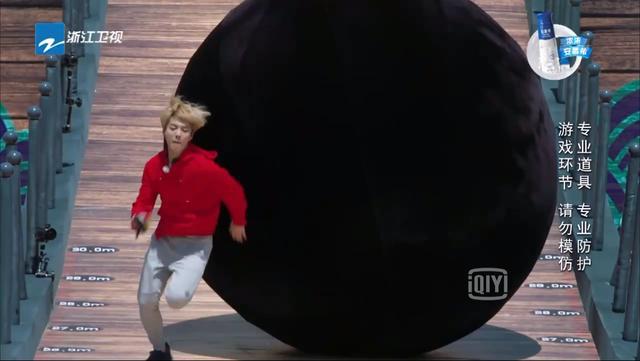 鹿晗继“足球小子”“高速公鹿”“溜冰鹿”后又新增Rap人设?