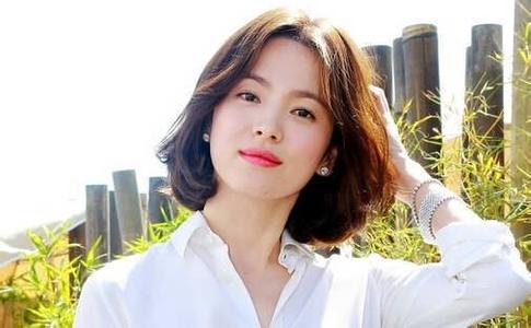 比世界杯还精彩的足球比赛,世界杯赛场高颜值女球迷惊艳镜头