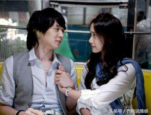 当一个女人向情人借钱,当一个女人向你借钱