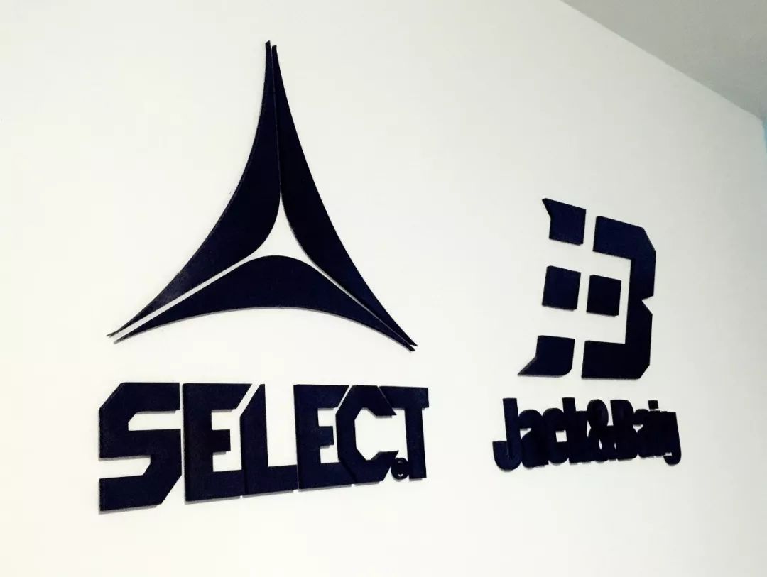 瓒崇悆寰侀泦,寰侀泦瓒崇悆