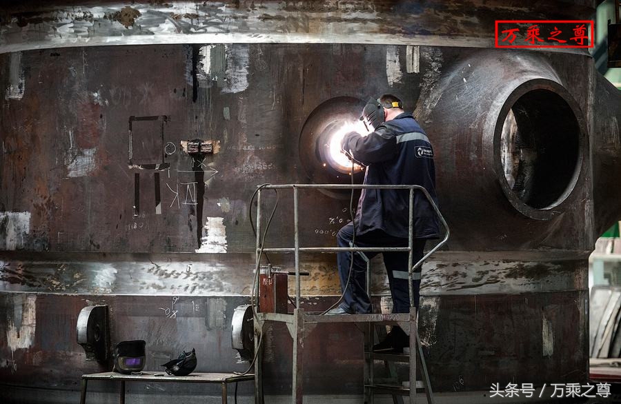 用原子弹燃料做核反应堆可以吗,用核弹做脉冲发动机