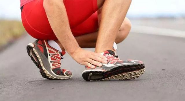 跟腱炎的康复锻炼方法,跟腱炎最好的缓解方法