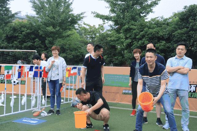 萌娃也能high玩世界杯？618和启橙一起体验足球新玩法！