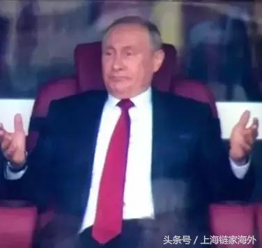 5枚进球，1根中指，1个普通球迷，100足球流氓……推特微博就炸了！