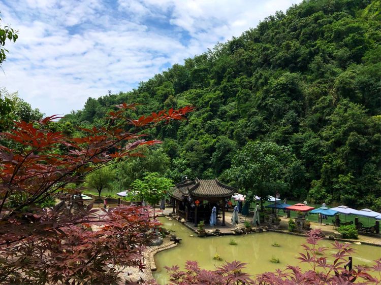 炎炎夏日何处去青岩古镇觅清凉,这个初夏去静谧的古镇寻一处清凉