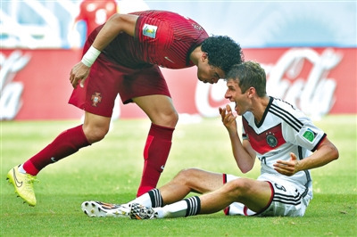 世界杯头顶球集锦,世界杯看少林足球