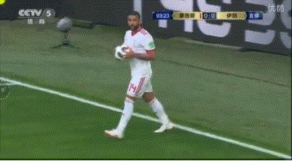 伊朗跳水视频,伊朗选手跳水零分逗笑自己