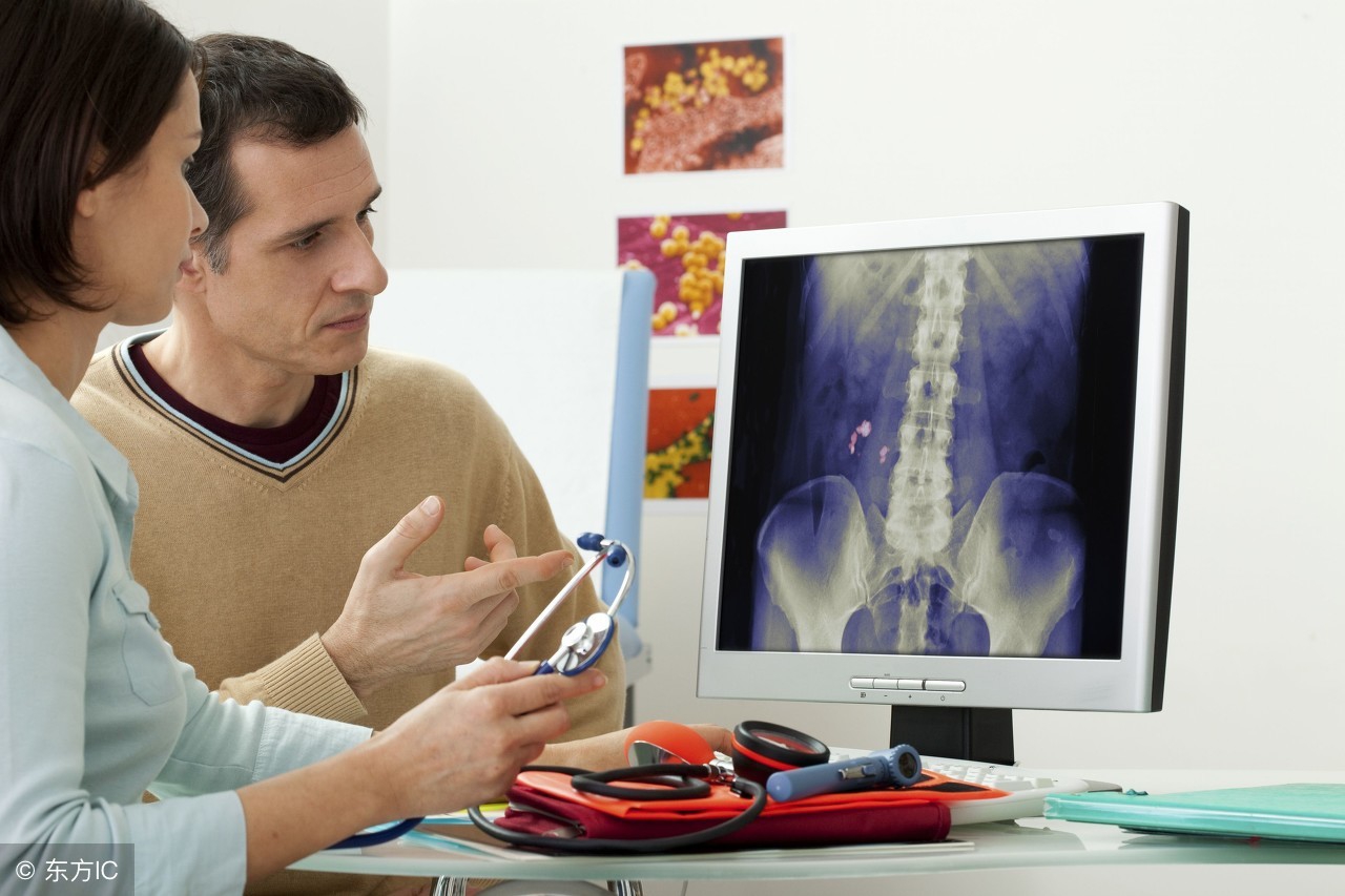 出现尿痛是什么原因引起的,出现血尿说明尿路感染严重吗