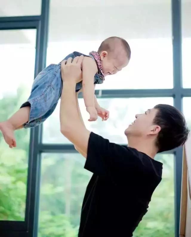 第一次当爸爸你是否也会这样,我也是第一次当爸爸台词