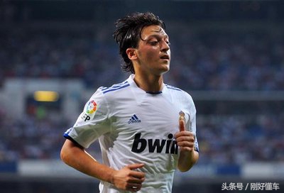 世界杯足球巨星都开的是什么豪车,世界杯巨星豪车