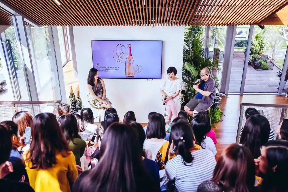 三五问：一场艺术家和写作者的相遇