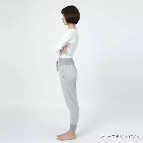 瑜伽拉伸体式练习，纠正膝盖超伸