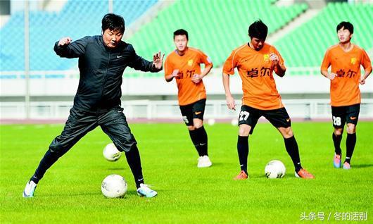 盘点娱乐圈中的明星大球迷，原来这才是爱球的正确打开方式