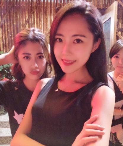 国足漂亮妻子,国脚最美老婆图片