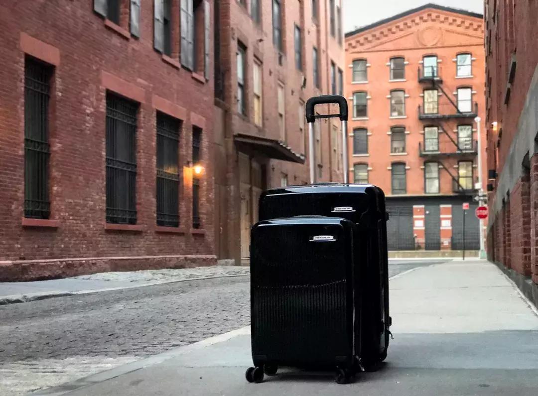 智能旅行箱,出游必备多功能旅行箱智能