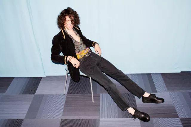 现在有哪些运动鞋打折,最近打折的运动鞋