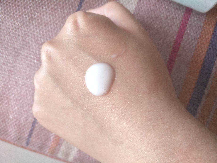 植美村水漾透润护肤套装怎么样,植美村保湿套盒补水效果好吗