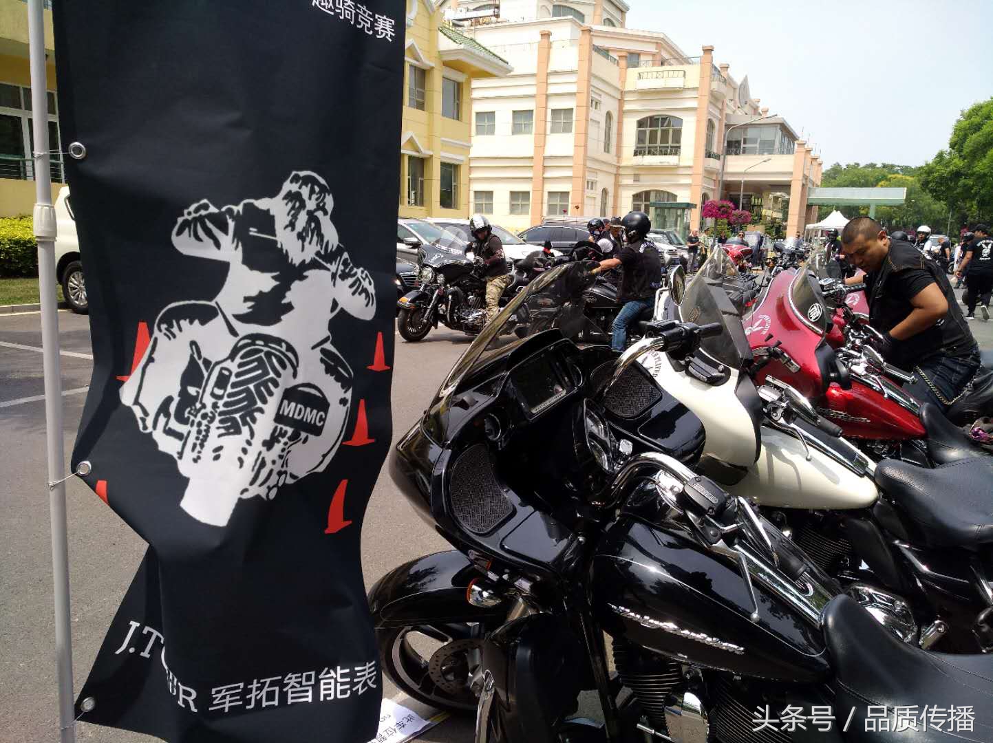 每人被俱乐部认可，哈雷俱乐部才能被社区认可，骑车、公益、成熟