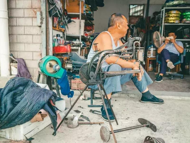 水蜜桃8块一斤,西瓜桃子8元