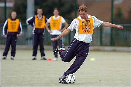 英格兰世界杯首轮险胜,英格兰上届世界杯输给谁了