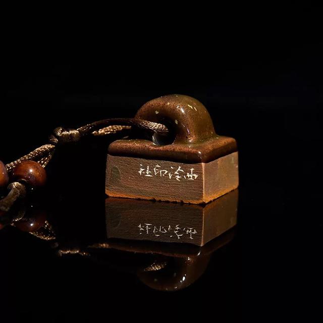 万事外物都心照不宣，40岁，没有谁愿意偃旗息鼓无动于衷混吃等死