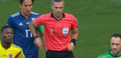 日本足球2比1哥伦比亚,日本2比1哥伦比亚重播