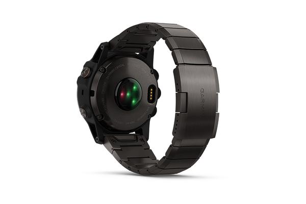 佳明手表fenix5抬手亮,佳明garminfenix5评测