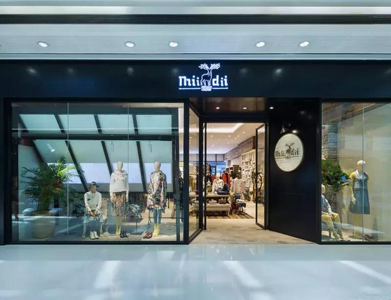 现在最火的国内女装品牌有哪些,中国最受欢迎的十大品牌女装