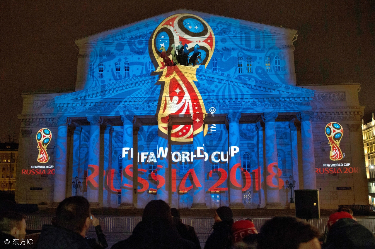 越看世界杯越能对照出中国足球问题，它跟钱有关，光花钱也不行