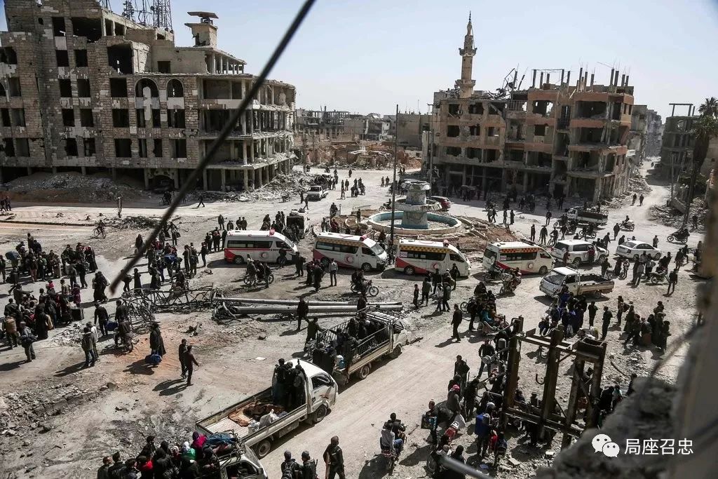 鍙欏埄浜氶毦姘戜笘鐣屾澂,鍙欏埄浜氶毦姘戠湅寰椾簡瓒崇悆璧涘悧