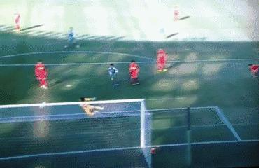 日本学生射门,日本球员踢小学生