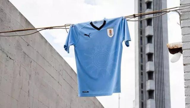 「DesignForce」2018世界杯不带你去天台,带你看球衣!