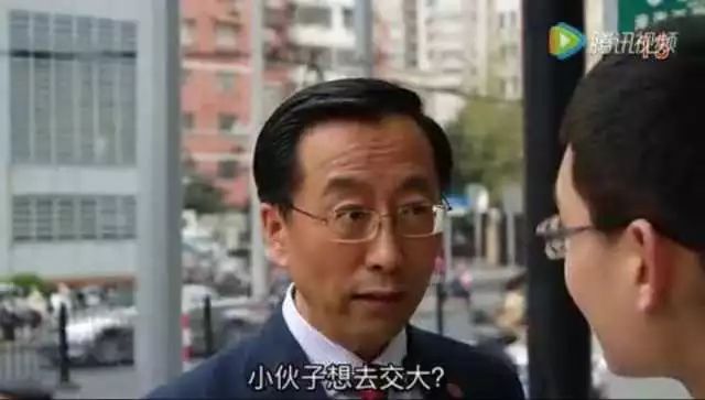 张杰了解谢娜完整版,张杰认识谢娜的视频