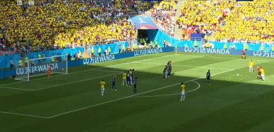 大赏集锦,任意球十大精彩瞬间