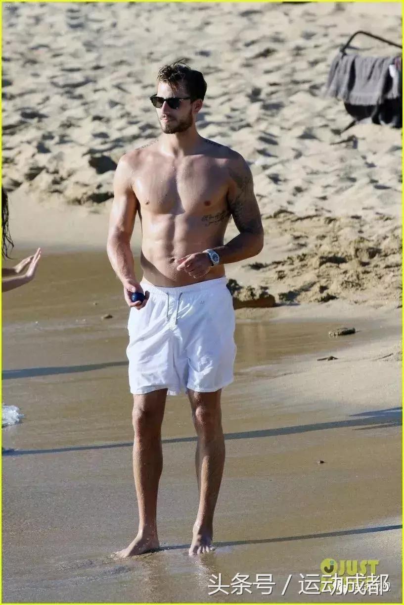 足球运动员跑步,足球运动员跑步训练