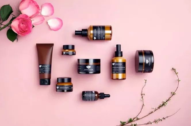 阿芙护肤品套盒入坑,阿芙产品值不值得买